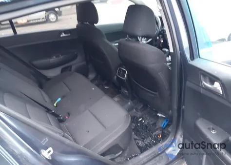 2017 Kia Sportage Lx z USA, uszkodzony, nr VIN KNDPM3AC8H7099764